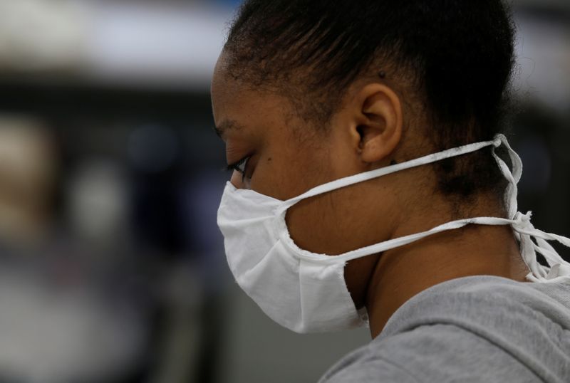 &copy; Reuters. 情報ＢＯＸ：新型コロナウイルスを巡る海外の状況（24日現在）