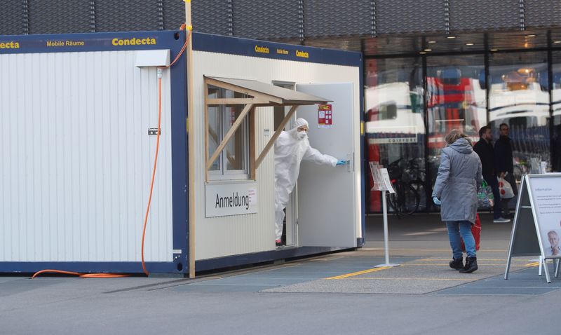 &copy; Reuters. Outbreak of the coronavirus disease (COVID-19), in Winterthur