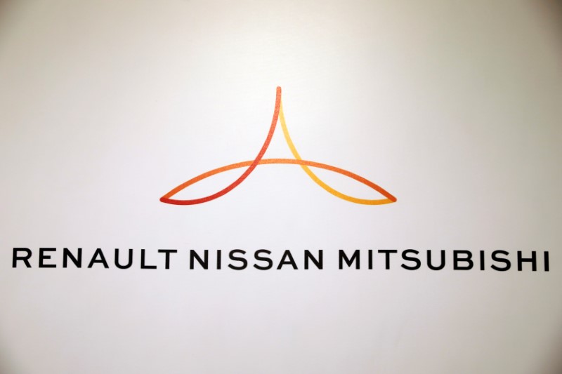 &copy; Reuters. A logo is seen during the inauguration of Renault-Nissan-Mitsubishi&apos;s joint innovation lab in Tel Aviv, Israel