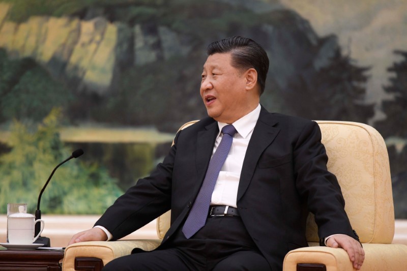 &copy; Reuters. FILE PHOTO: Chinese President Xi jinping speaks during a meeting with Tedros Adhanom, director general of the World Health Organization, at the Great Hall of the People in Beijing