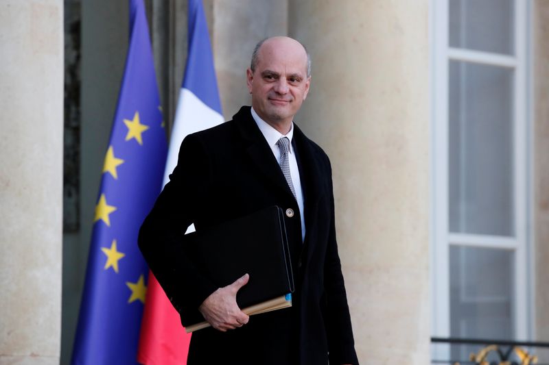 &copy; Reuters. PAS DE FERMETURE DE CLASSE EN ZONE RURALE CETTE ANNÉE