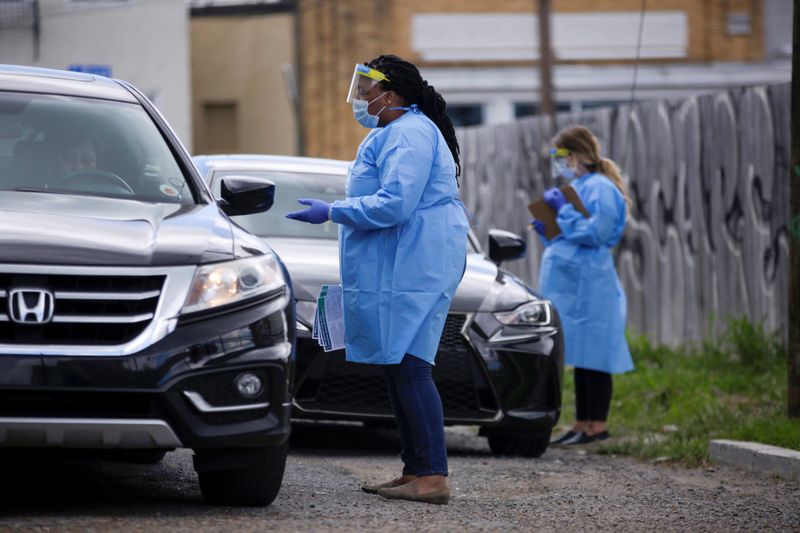 © Reuters. Annette Johnson, coordinadora de divulgación de Odyssey House Louisiana, en Nueva Orleans