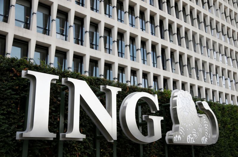 &copy; Reuters. The logo of ING bank is pictured at the entrance of the group&apos;s main office in Brussels