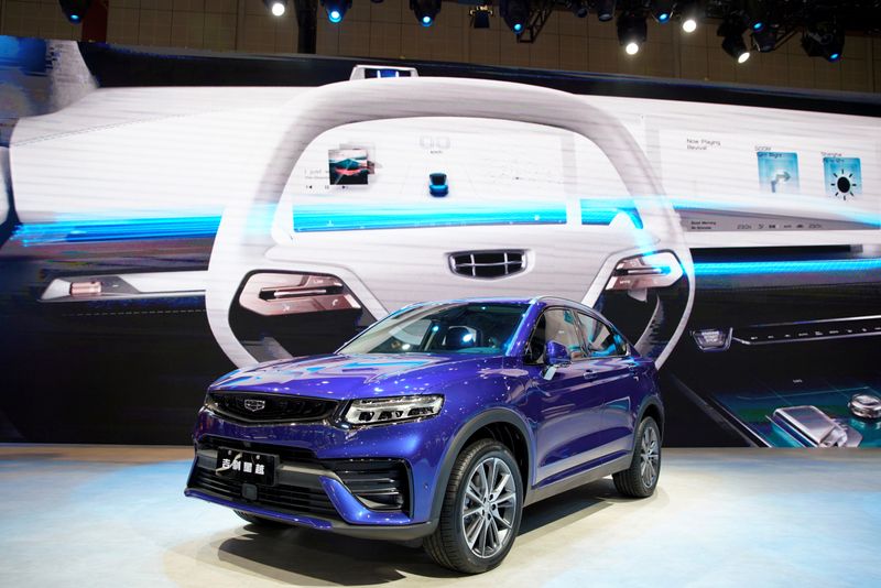 © Reuters. FILE PHOTO:  Geely Xingyue is seen displayed at the second media day for the Shanghai auto show in Shanghai