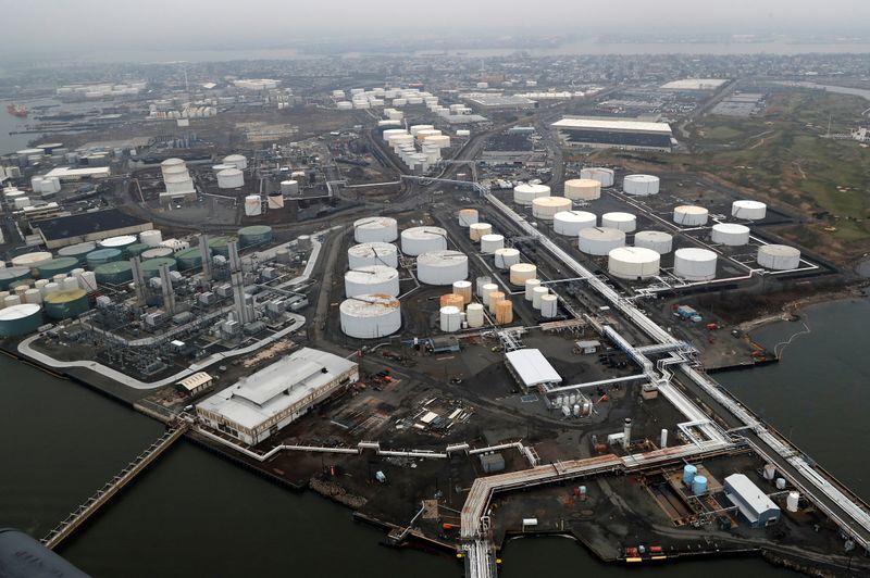 &copy; Reuters. General view of oil tanks and the ConocoPhillips&apos; Bayway Refinery in Linden