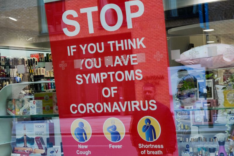 &copy; Reuters. FILE PHOTO: The spread of the coronavirus disease (COVID-19) in London