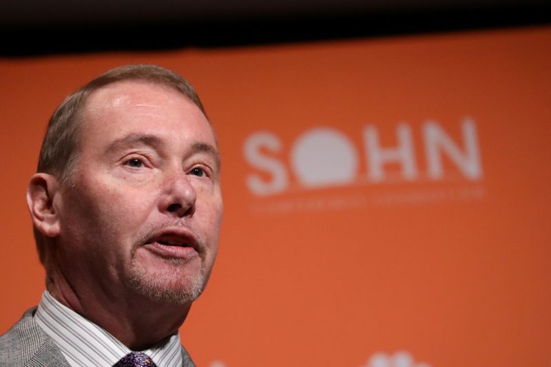 &copy; Reuters. Jeffrey Gundlach, CEO of DoubleLine Capital LP, presents during the 2019 Sohn Investment Conference in New York