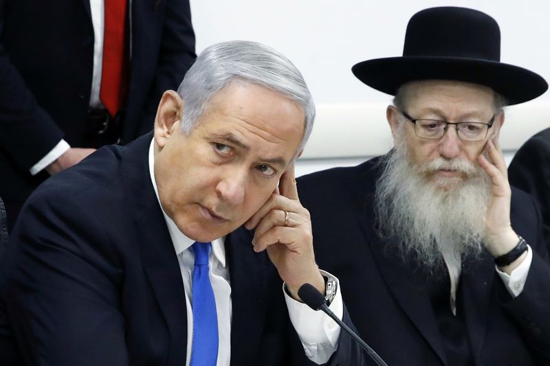 &copy; Reuters. Israel&apos;s Netanyahu holds meeting on coronavirus in Tel Aviv