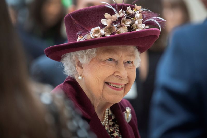 &copy; Reuters. Rainha Elizabeth 2ª visita sede do MI5, serviço britânico de informações de segurança interna e contra-espionagem