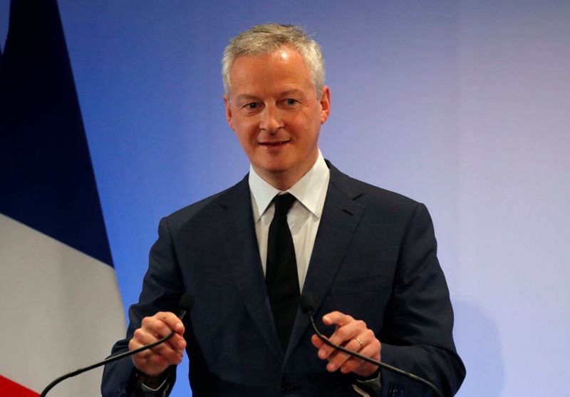 &copy; Reuters. FILE PHOTO: French Finance Minister Le Maire gives New Year&apos;s address to economic actors