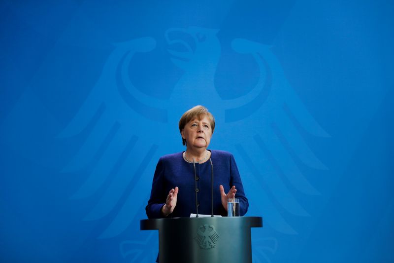 &copy; Reuters. CORONAVIRUS: L&apos;EUROPE FACE AU PLUS GRAND DÉFI DE SON HISTOIRE, SELON MERKEL