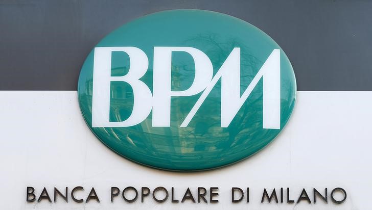 &copy; Reuters. Il logo Banca Bpm a Milano