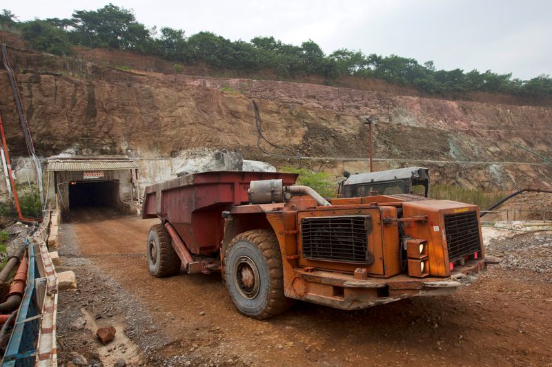 &copy; Reuters. FILE PHOTO: A truck exits the Chibuluma copper mine in the Zambian copper belt  region