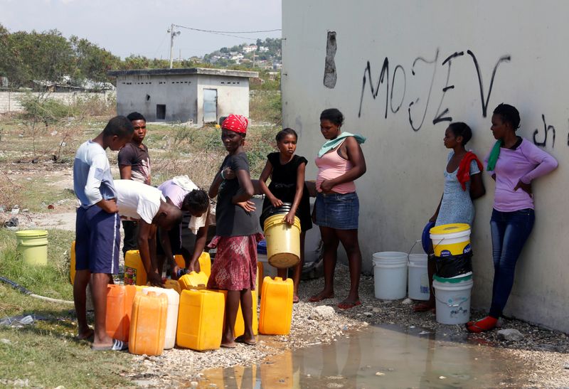 &copy; Reuters. FILE PHOTO: Outbreak of the coronavirus disease (COVID-19), in Port-au-Prince