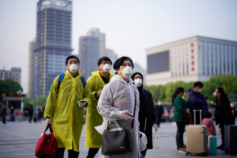 &copy; Reuters. 武漢、2カ月半ぶりに封鎖措置を解除　鉄道や高速道路が再開