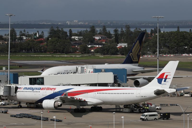 &copy; Reuters. FILE PHOTO: A Malaysia Airlines plane is seen at Kingsford Smith International Airport in Sydney