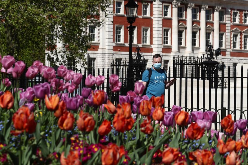 &copy; Reuters. CORONAVIRUS: LE ROYAUME UNI ENREGISTRE LA PLUS FAIBLE HAUSSE DES MORTS EN DEUX SEMAINES