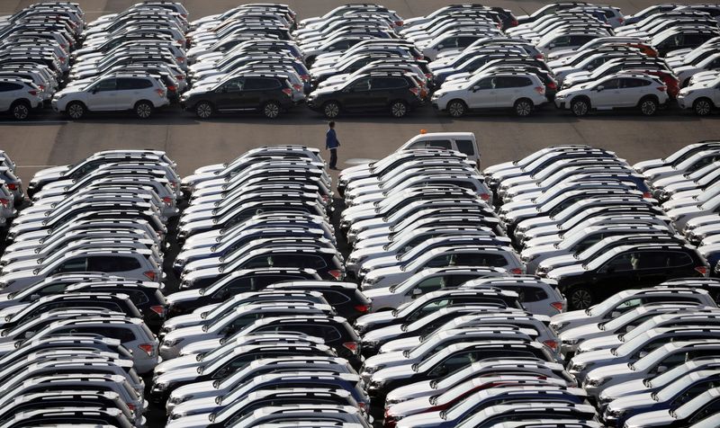 &copy; Reuters. 焦点：新型コロナで世界需要減退、日本は自動車輸出「蒸発」で停滞長期化