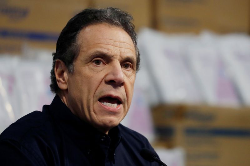 &copy; Reuters. New York Governor Andrew Cuomo speaks during a news conference at the Jacob K. Javits Convention Center which will be partially converted into a temporary hospital during the outbreak of the coronavirus disease (COVID-19) in New York