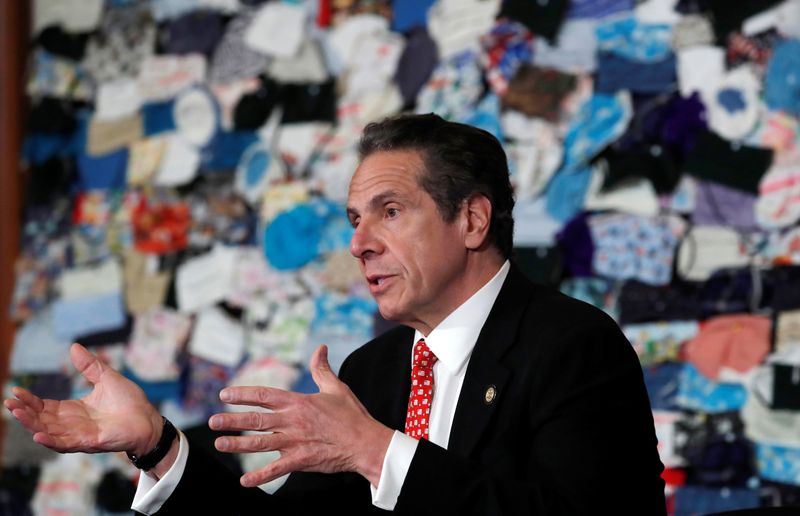 © Reuters. New York Governor Andrew Cuomo holds daily briefing at State Capitol during outbreak of the coronavirus disease (COVID-19) in Albany