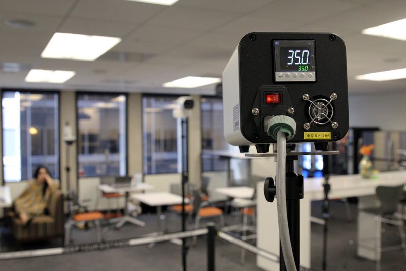 © Reuters. Exibição de câmera para medição de temperatura em São Francisco, Califórnia (EUA)