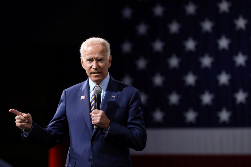 © Reuters. Joe Biden speaks during the Presidential Gun Sense Forum in Des Moines