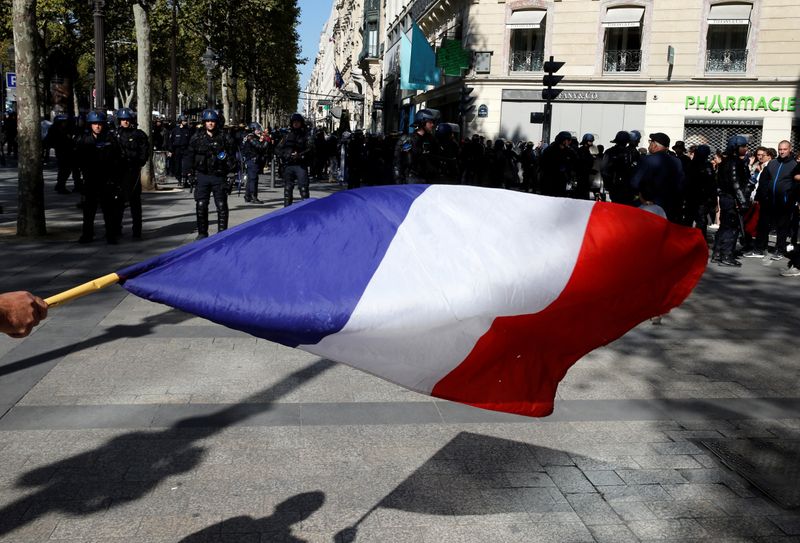 © Reuters. Bandeira da França