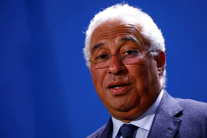 © Reuters. رئيس وزراء البرتغال: قد يتم استئناف دوري كرة القدم في 30 مايو