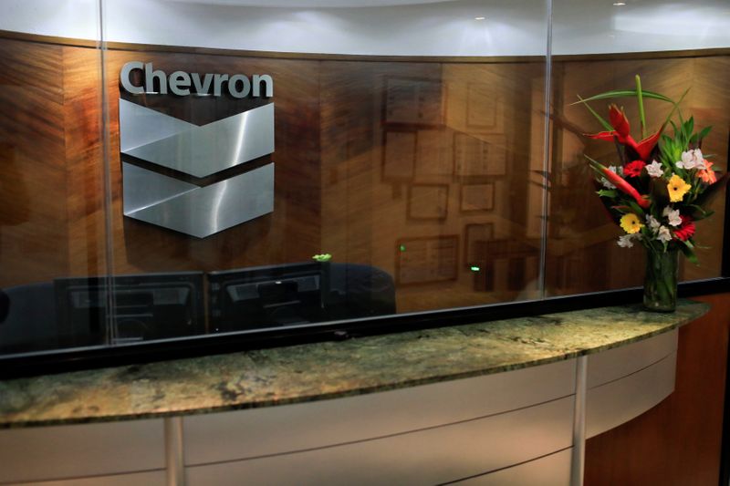 &copy; Reuters. The logo of Chevron is seen at the company&apos;s office in Caracas