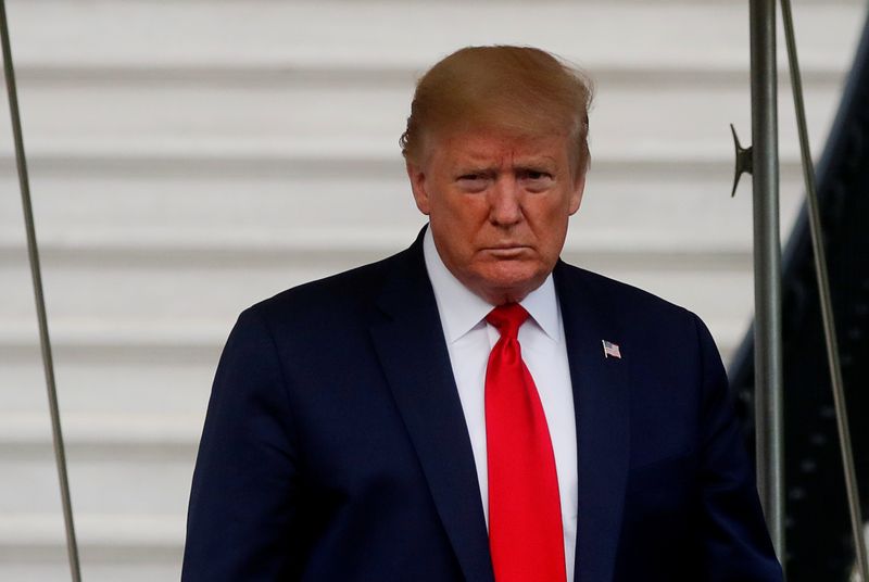 &copy; Reuters. U.S. President Trump departs on travel to Camp David from the South Lawn at the White House in Washington