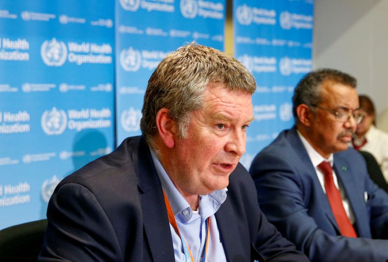 &copy; Reuters. FILE PHOTO: News conference on the novel coronavirus in Geneva