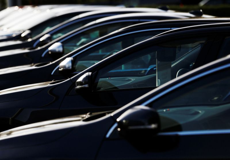 &copy; Reuters. File photo of cars displayed outside a Volvo showroom in west London