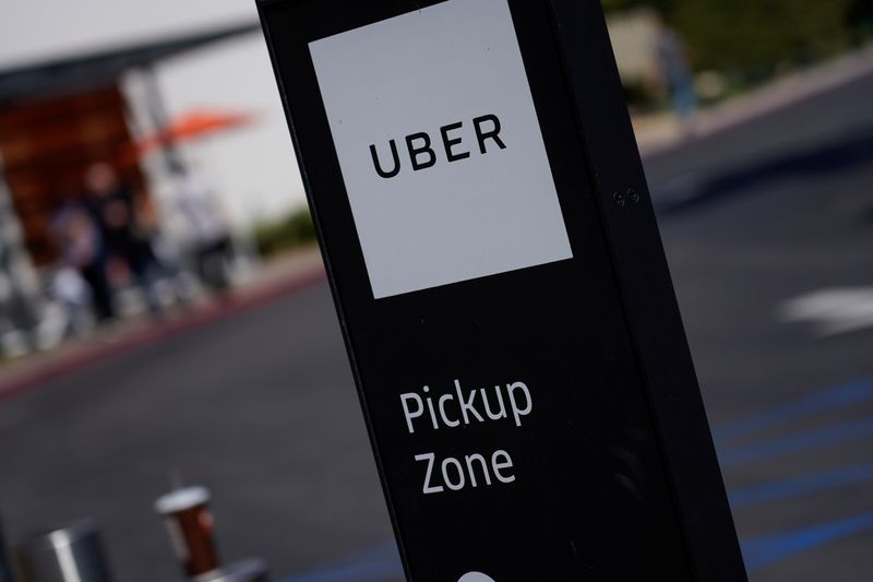 &copy; Reuters. An Uber pick-up location is pictured in San Diego, California