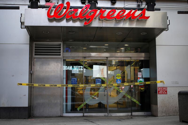 &copy; Reuters. A shuttered Walgreens pharmacy is seen during the coronavirus outbreak in Times Square in Manhattan in New York