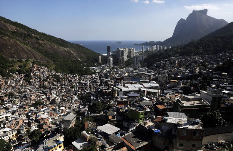 &copy; Reuters. Comunidade da Rocinha, no Rio de Janeiro