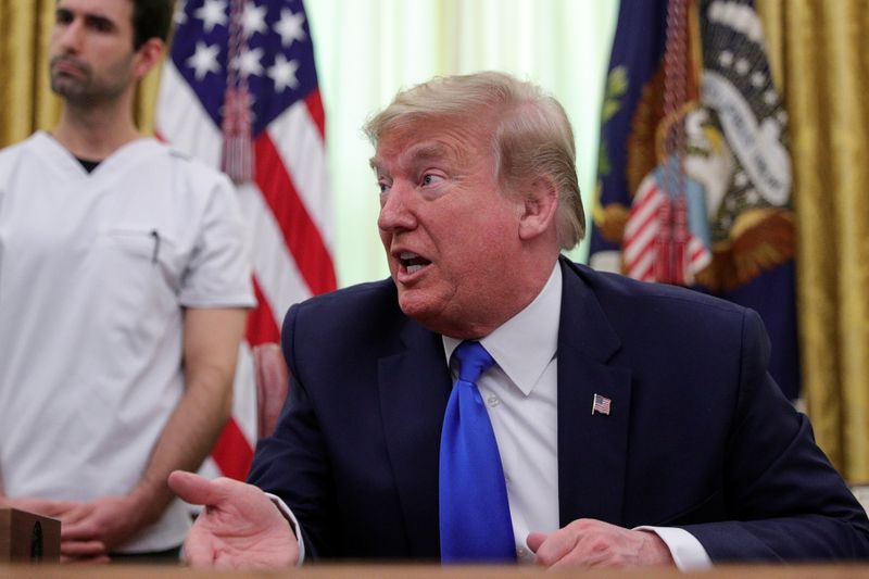 &copy; Reuters. U.S. President Donald Trump hosts ceremony honoring nurses at the White House in Washington