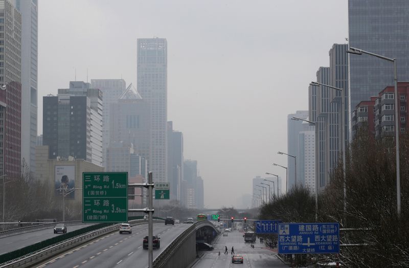 &copy; Reuters. General view of Jianguo Road in Beijing