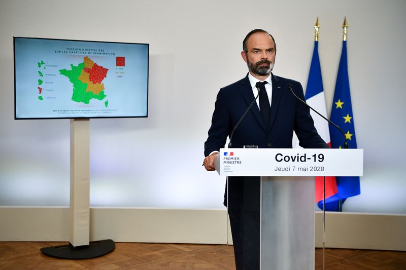 &copy; Reuters. Premiê francês, Edouard Philippe, anuncia afrouxamento de medidas de isolamento