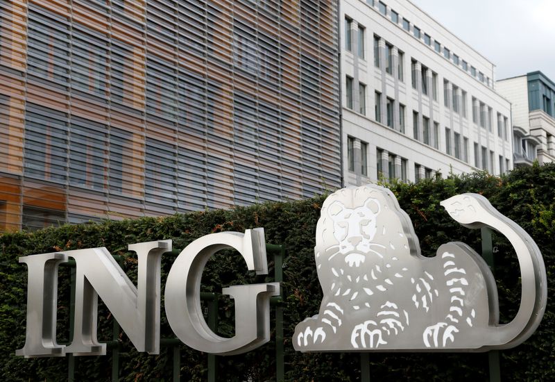 &copy; Reuters. Il logo della banca Ing all&apos;ingresso della sede principale del gruppo a Bruxelles