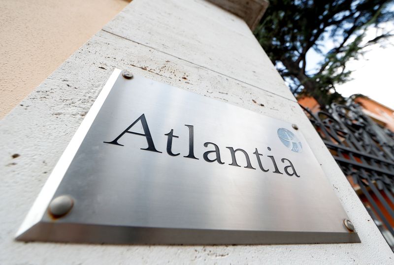 &copy; Reuters. A logo of the Atlantia Group is seen outside their headquarters in Rome