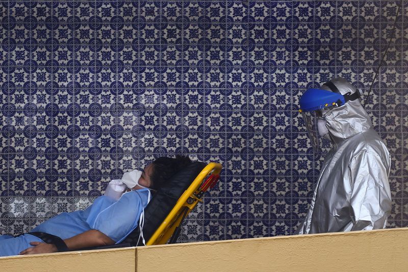 &copy; Reuters. FILE PHOTO: The spread of the coronavirus disease (COVID-19) in Mexico City