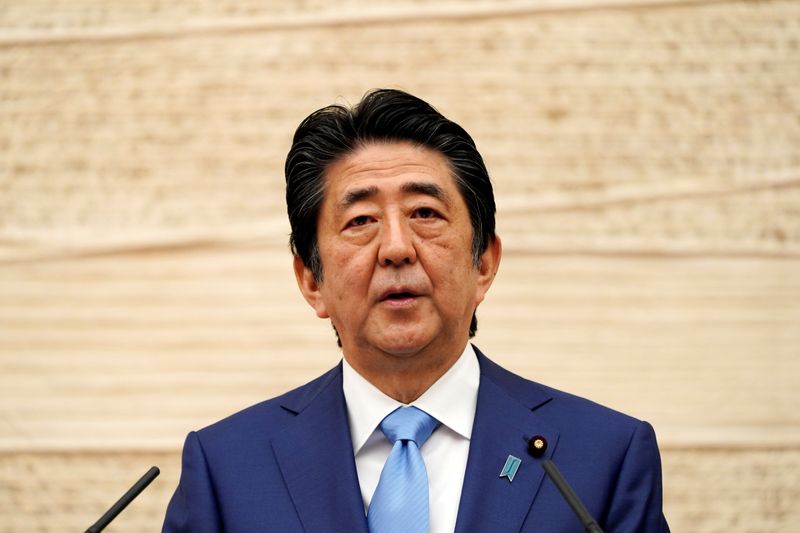 &copy; Reuters. 首相「2次補正必要なら今国会で議論」、一律給付第2弾の可能性否定せず