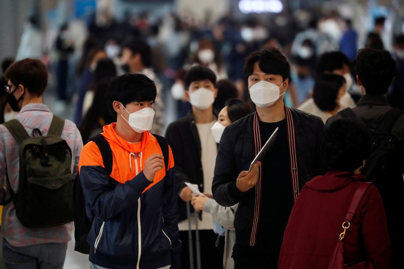 South Korea scrambles to contain Seoul nightclub coronavirus outbreak