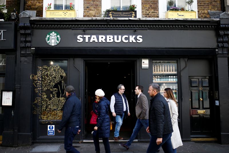 &copy; Reuters. FILE PHOTO: General view of a Starbucks coffee shop in London