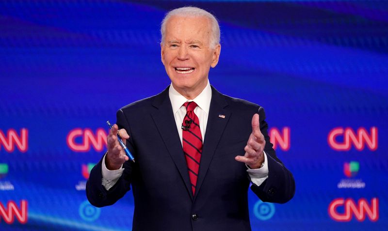 © Reuters. FILE PHOTO: Democratic U.S. presidential candidate and former Vice President Joe Biden speaks at the 11th Democratic candidates debate of the 2020 U.S. presidential campaign in Washington