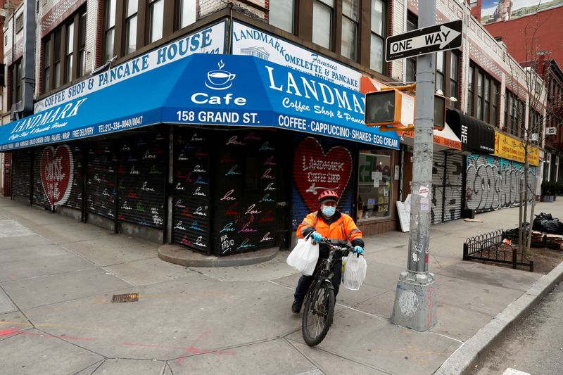 &copy; Reuters. FILE PHOTO: The spread of the coronavirus disease (COVID-19) in New York