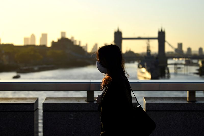 &copy; Reuters. FILE PHOTO: The spread of the coronavirus disease (COVID-19) in London