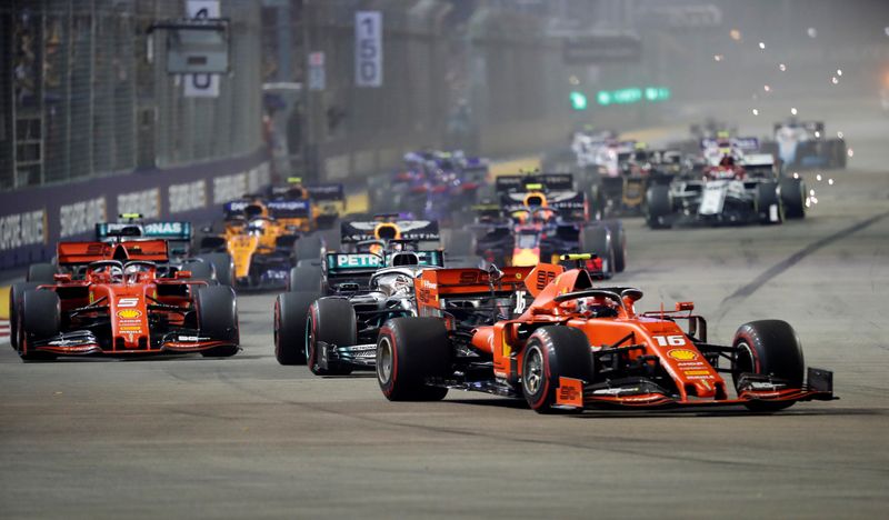 &copy; Reuters. مروجو جائزة سنغافورة الكبرى يستبعدون إقامة السباق بدون جمهور