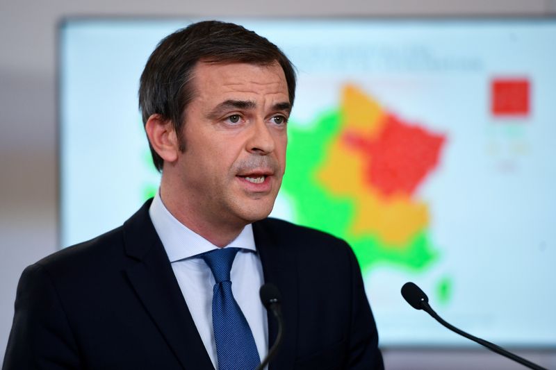 &copy; Reuters. وزير الصحة الفرنسي يعد بخطة جديدة لدعم المستشفيات بحلول الصيف