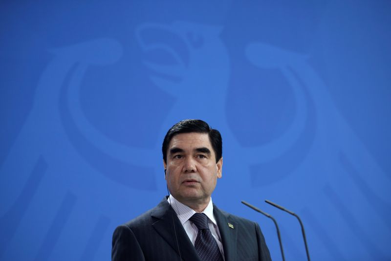 Туркмения вводит обязательные продажи 100% валютной выручки для всех предприятий